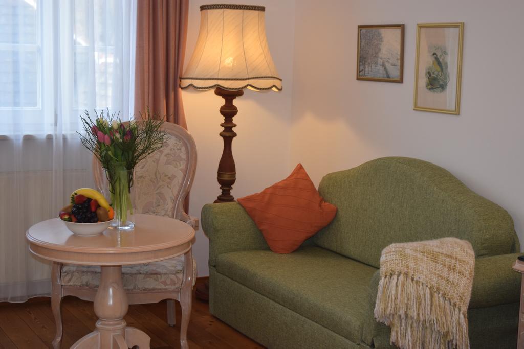 Hotel Landhaus Fuhrgassl-Huber Βιέννη Εξωτερικό φωτογραφία