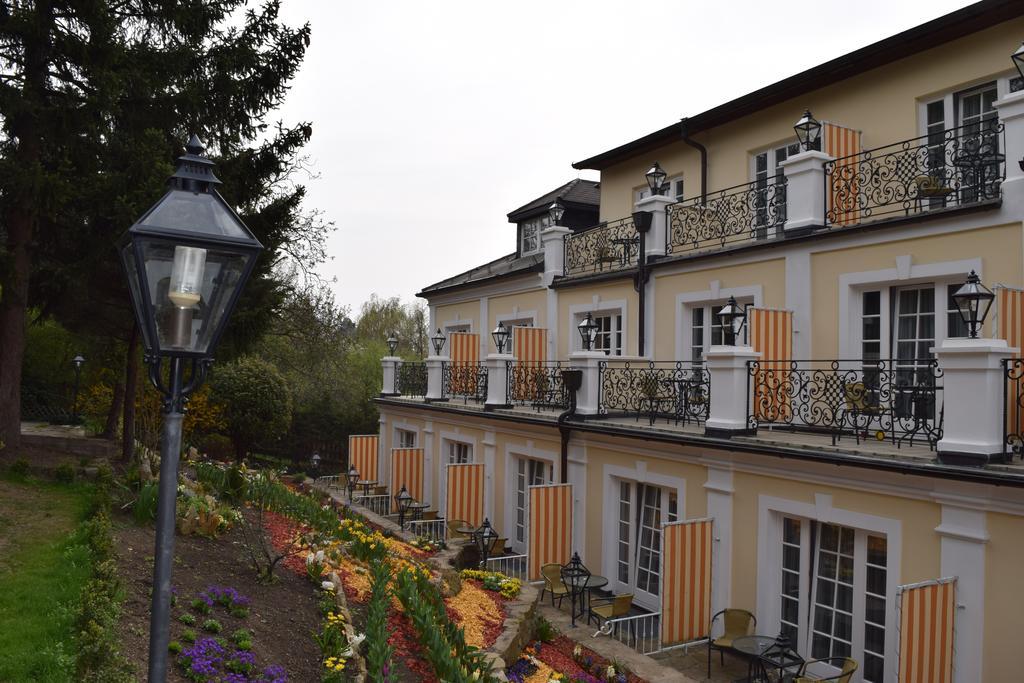 Hotel Landhaus Fuhrgassl-Huber Βιέννη Δωμάτιο φωτογραφία